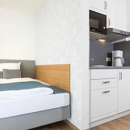 Nino-boardinghouse 7 *