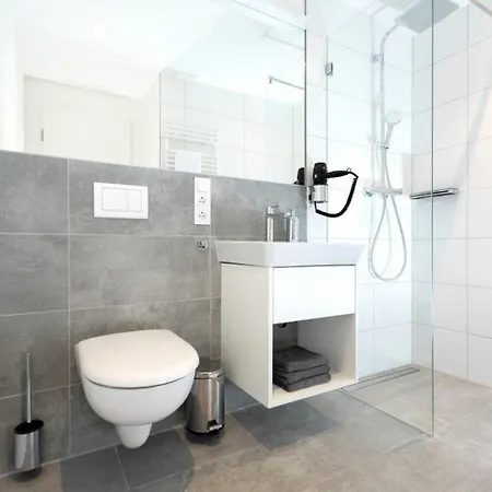 Nino-boardinghouse 7 *